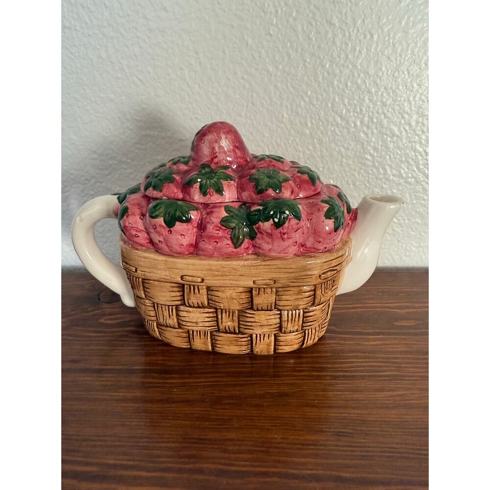 Vintage Wang's International Strawberry ceramic Teapot